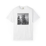 Purr-zilla van Scoop Unisex Garment-Dyed T-shirt