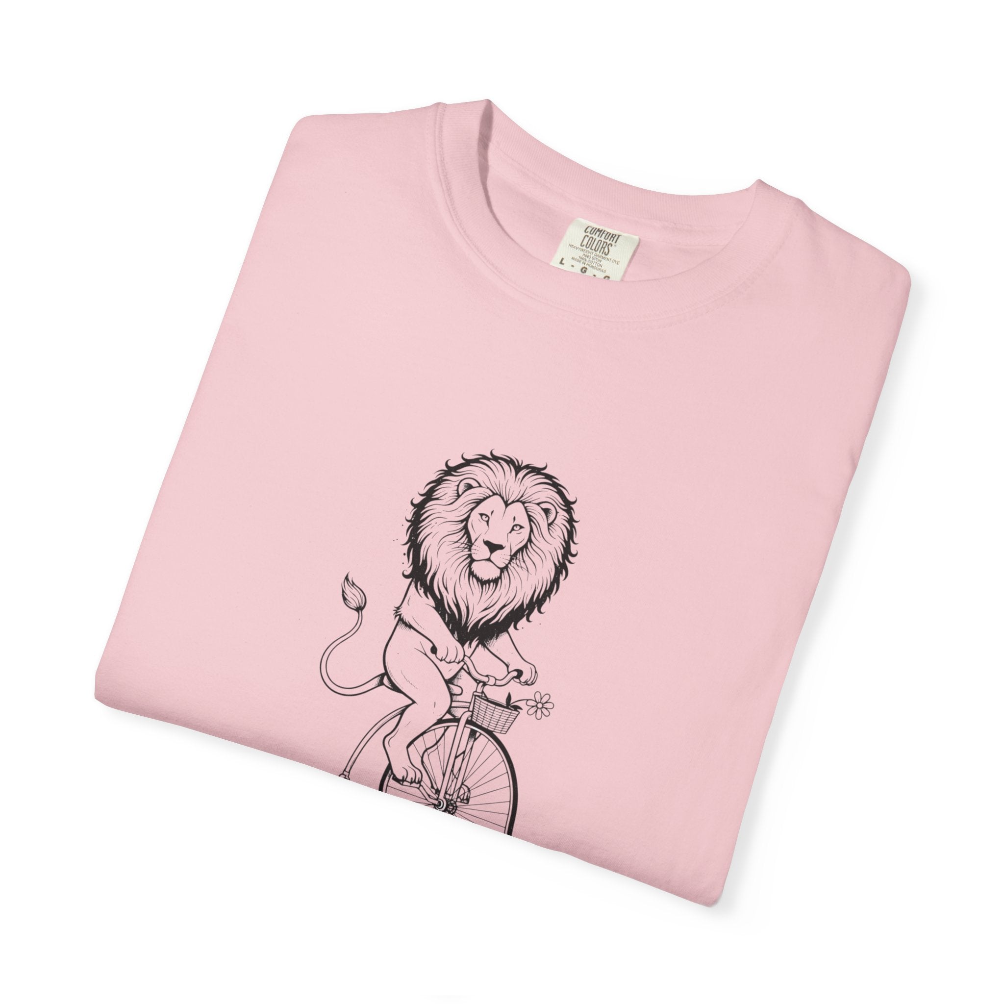 Lion Riding Vintage Penny-farthing Bike T-shirt