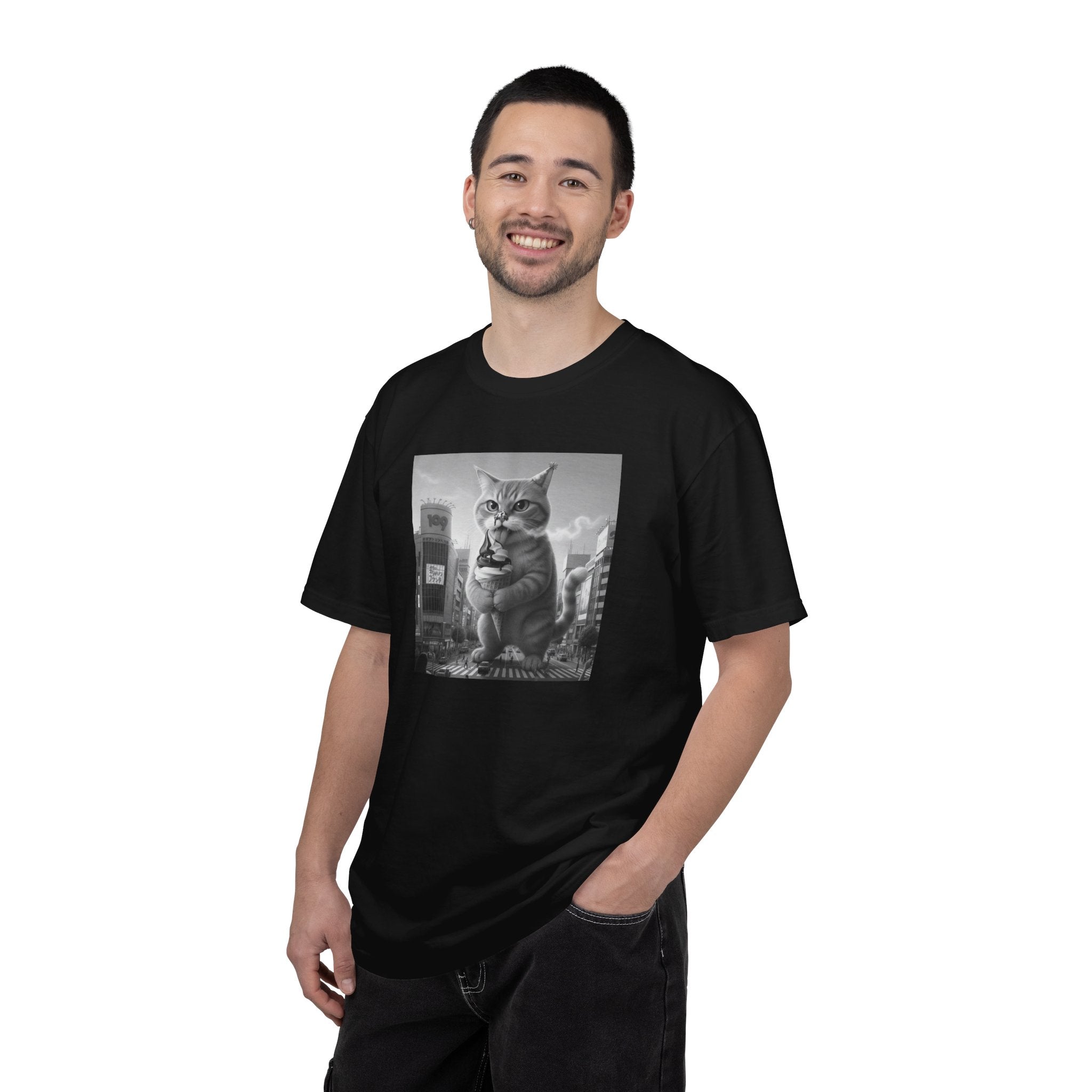 Purr-zilla van Scoop Unisex Garment-Dyed T-shirt