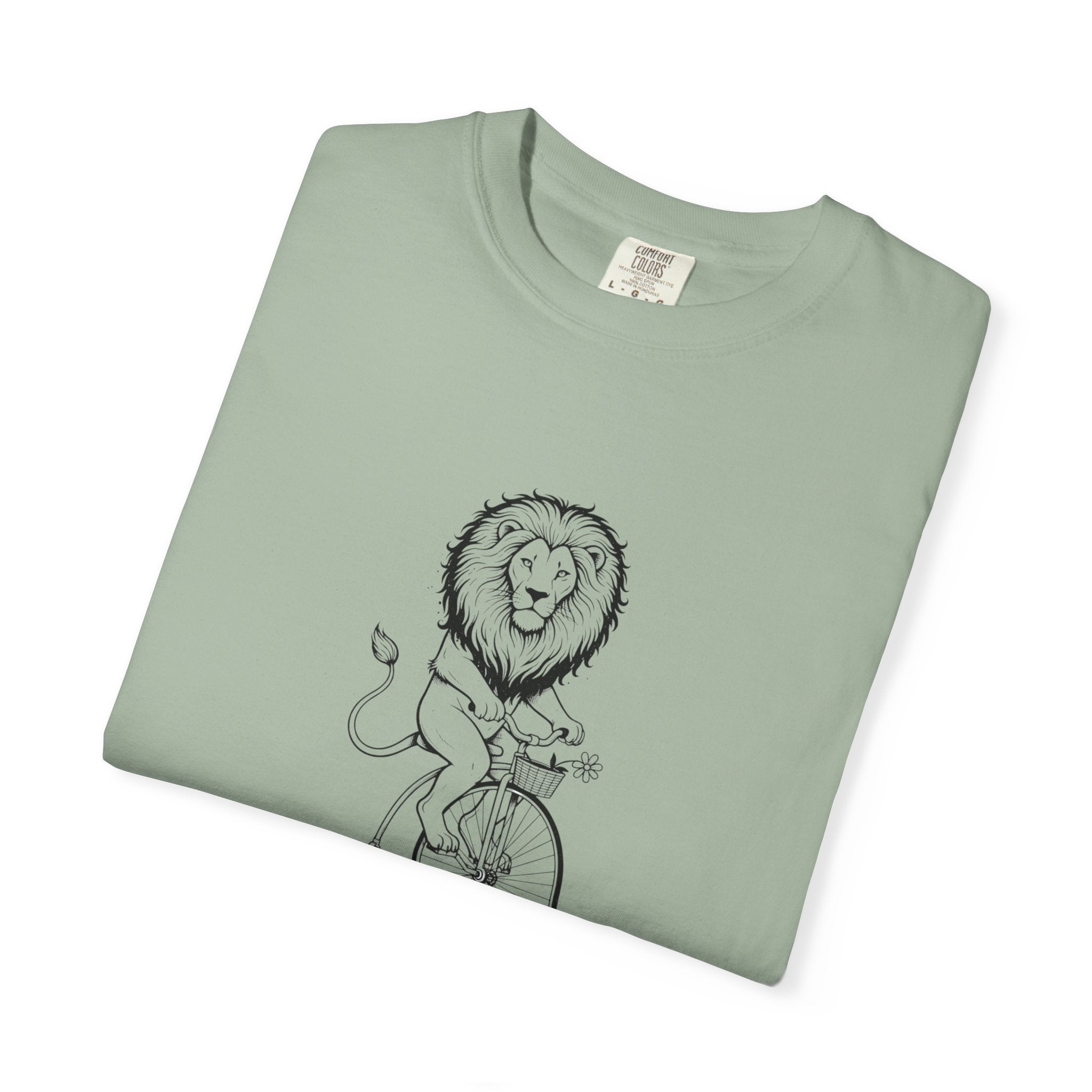 Lion Riding Vintage Penny-farthing Bike T-shirt
