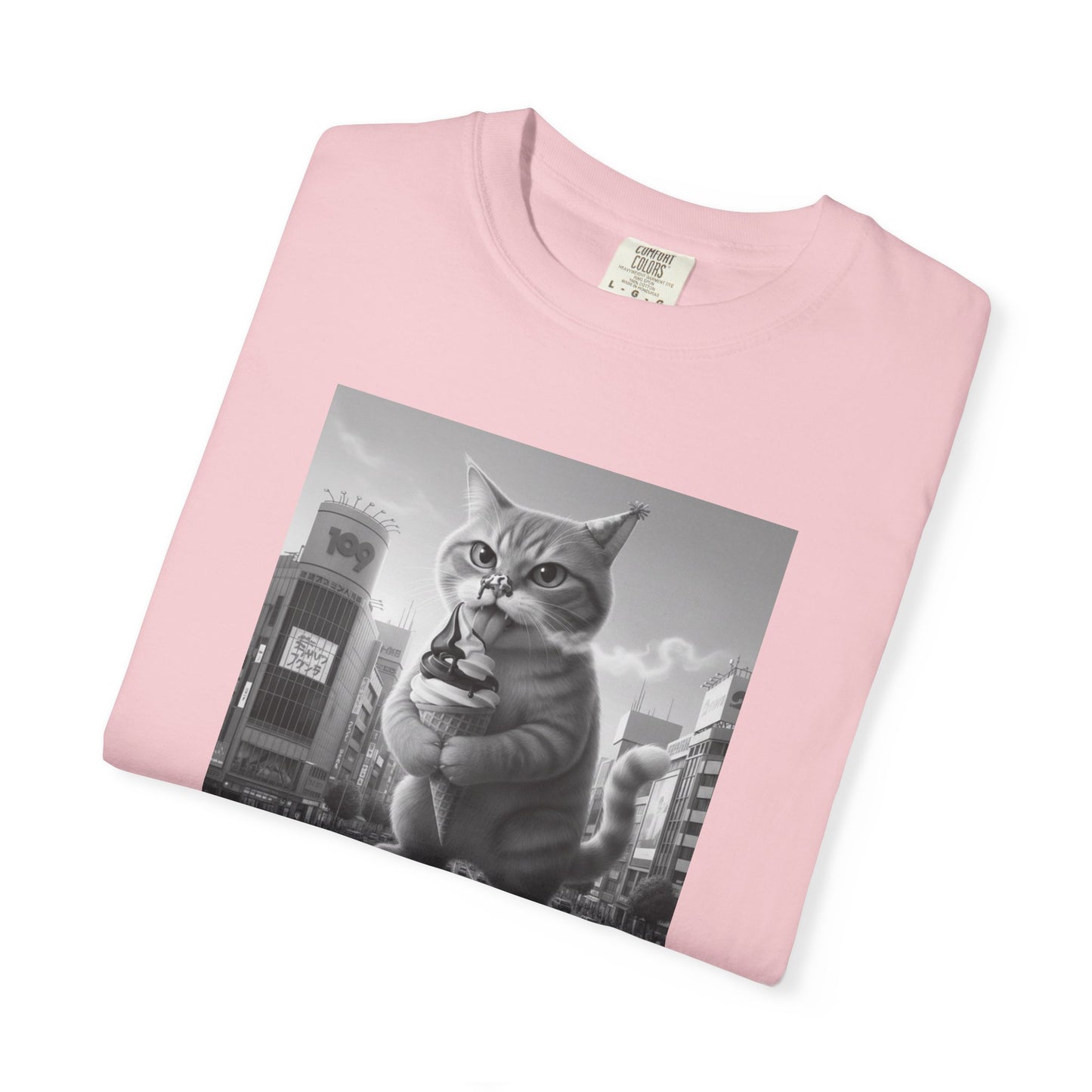 Purr-zilla van Scoop Unisex Garment-Dyed T-shirt