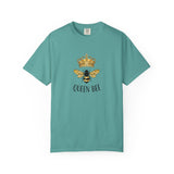 Queen Bee crown illustration T-Shirt | bee graphic tee