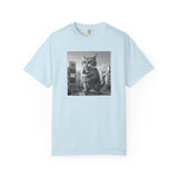 Purr-zilla van Scoop Unisex Garment-Dyed T-shirt