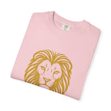 Golden Lion Head T-shirt | Minimal Animal Graphic Tee