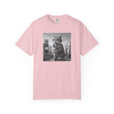 Purr-zilla van Scoop Unisex Garment-Dyed T-shirt