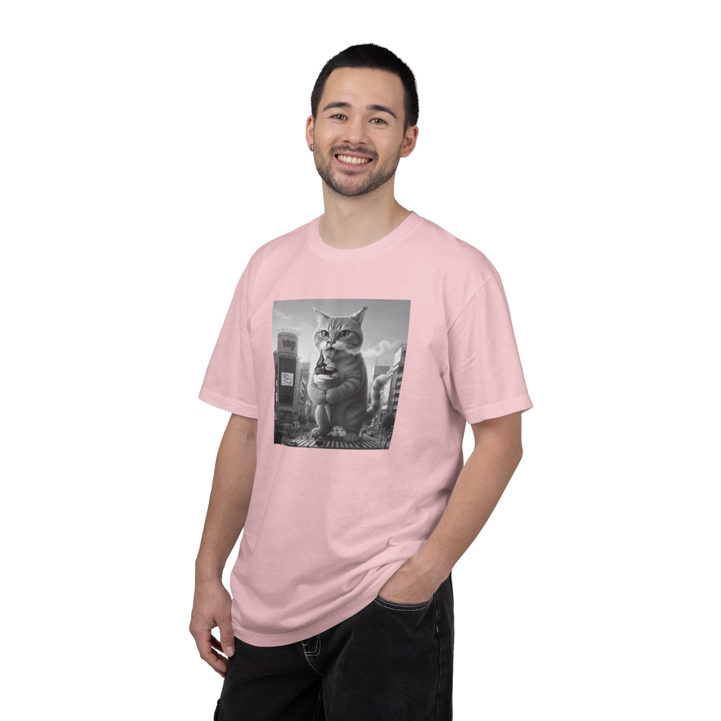 Purr-zilla van Scoop Unisex Garment-Dyed T-shirt