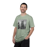 Purr-zilla van Scoop Unisex Garment-Dyed T-shirt