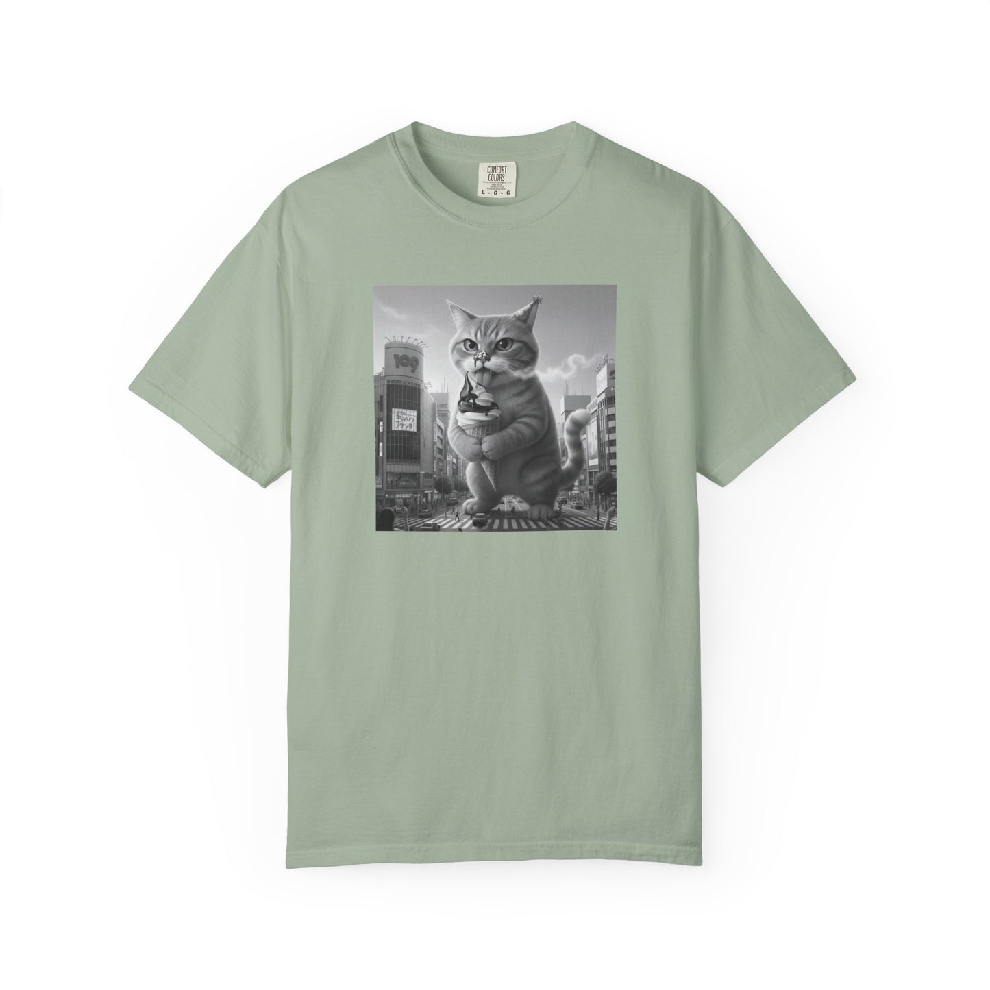 Purr-zilla van Scoop Unisex Garment-Dyed T-shirt