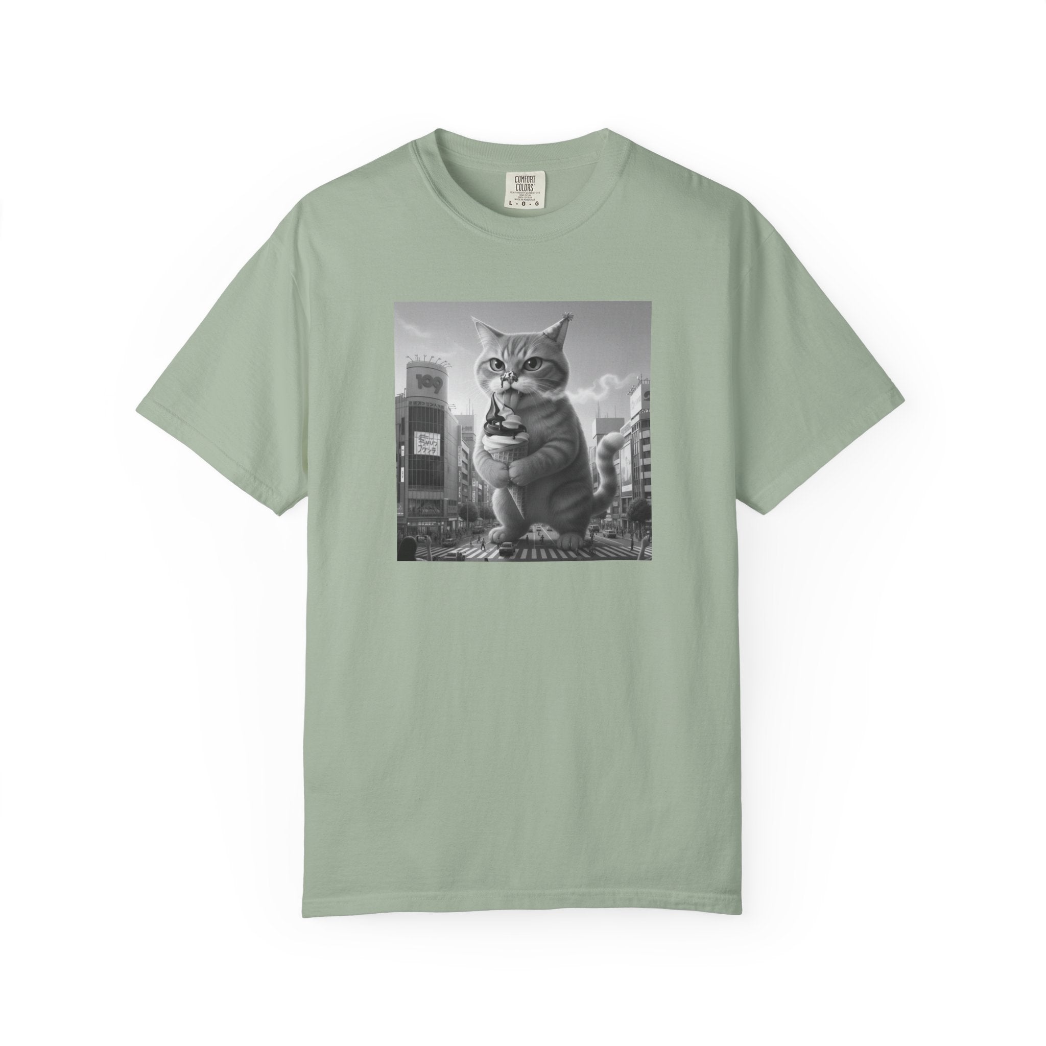 Purr-zilla van Scoop Unisex Garment-Dyed T-shirt