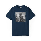 Purr-zilla van Scoop Unisex Garment-Dyed T-shirt
