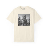 Purr-zilla van Scoop Unisex Garment-Dyed T-shirt