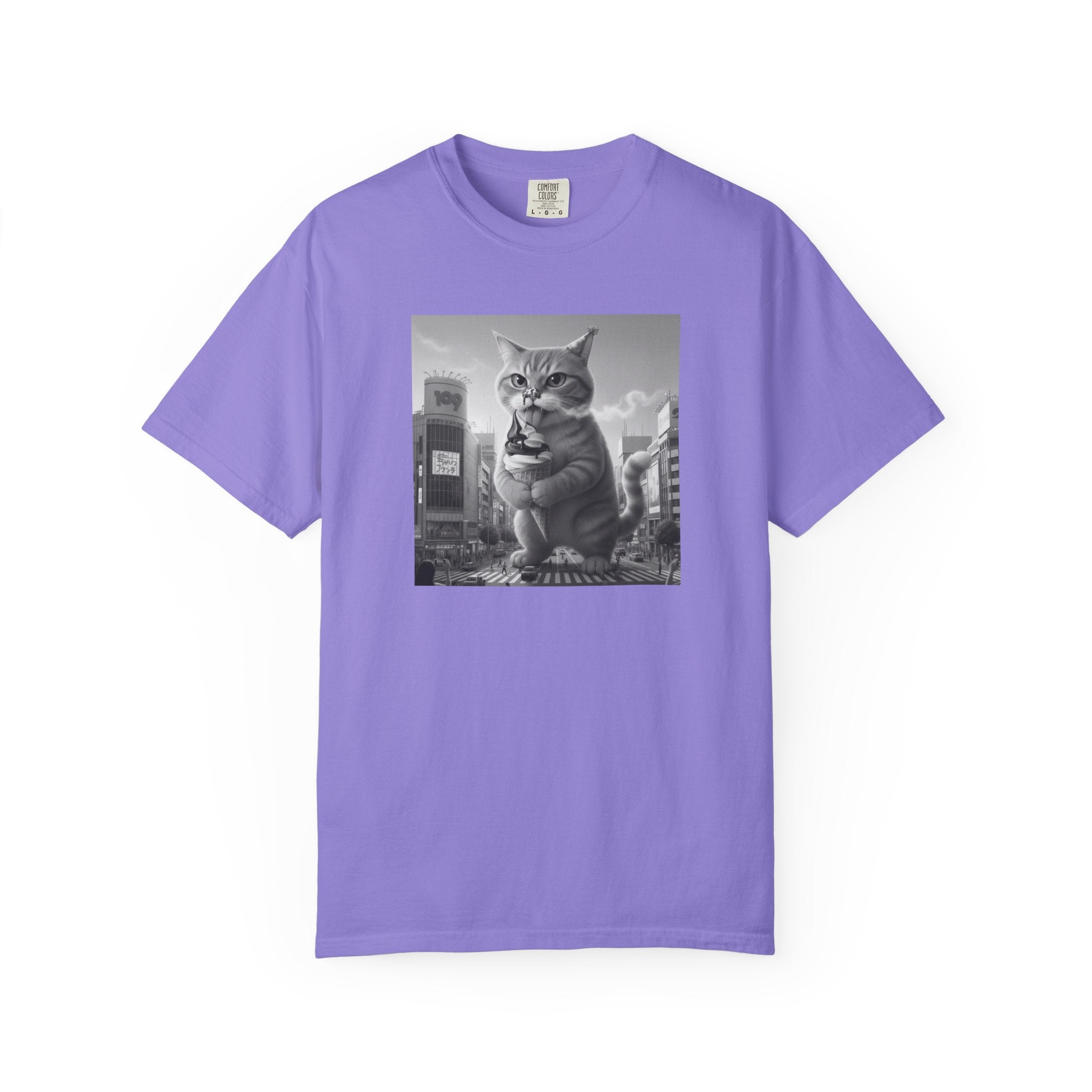 Purr-zilla van Scoop Unisex Garment-Dyed T-shirt